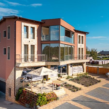 Laskara Garden Apartment By Prague Forest Nové Jirny Εξωτερικό φωτογραφία
