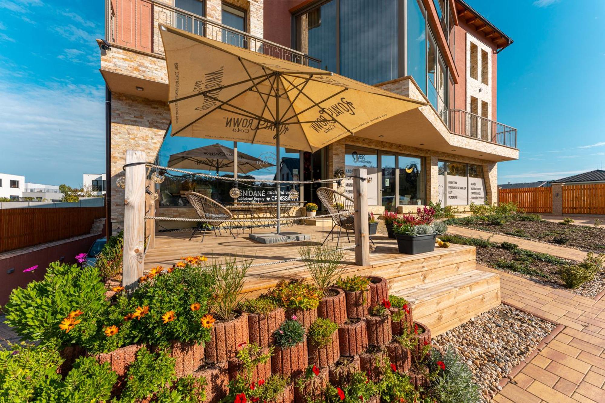 Laskara Garden Apartment By Prague Forest Nové Jirny Εξωτερικό φωτογραφία